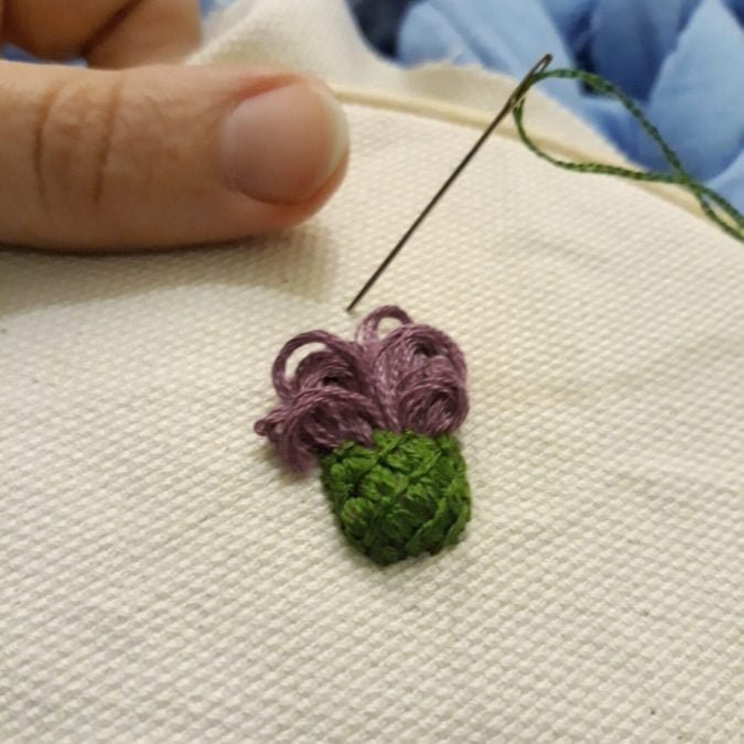 Embroidery tutorial: how to make a 3D thistle - Step 4