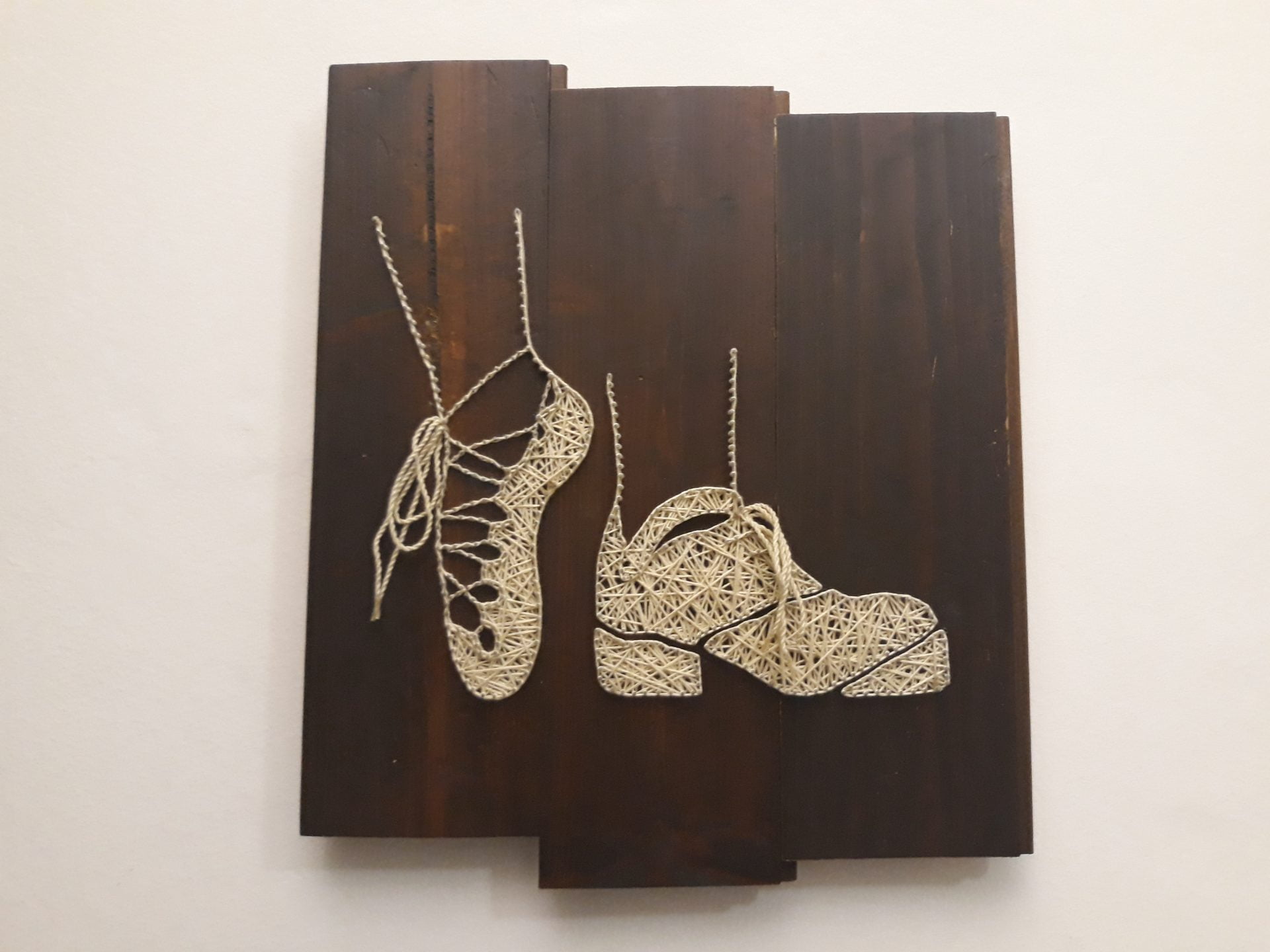String art Irish dance shoes | #LRCrafts