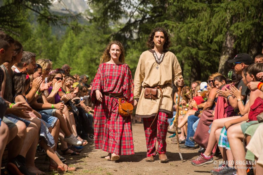 Female Celtic Hallstatt dress