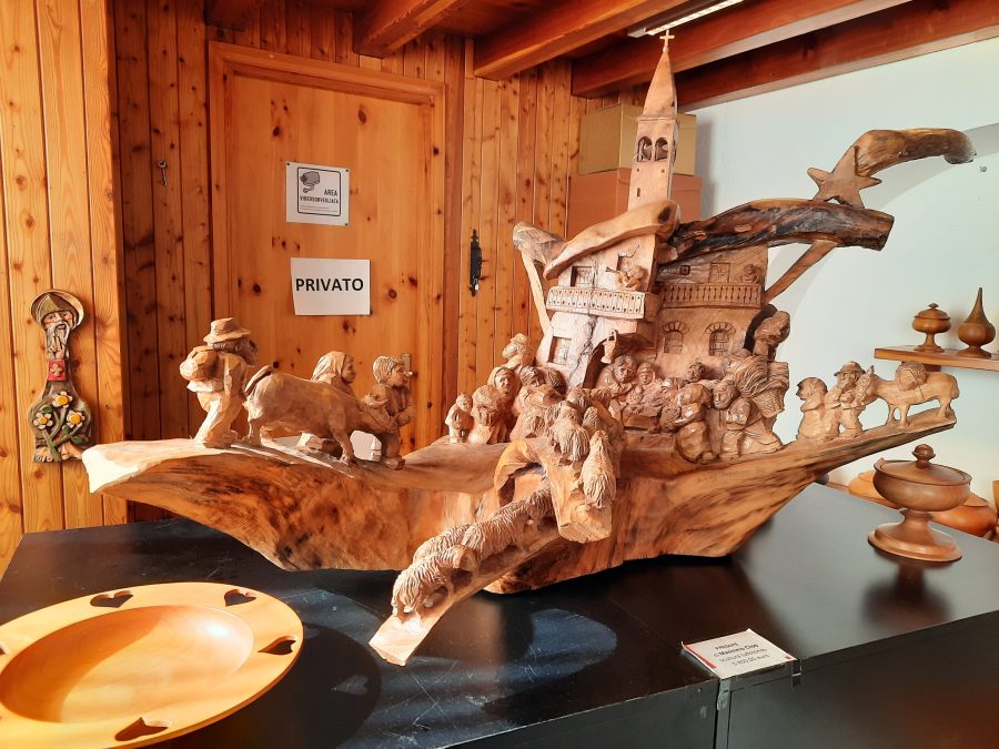 L'Artisana Boutique in Courmayeur, Valle d'Aosta, Italy