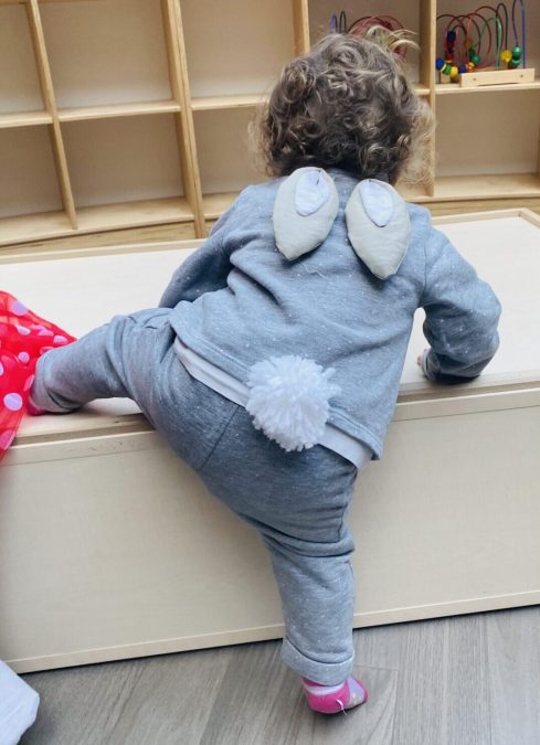Quick and easy bunny costume for a toddler