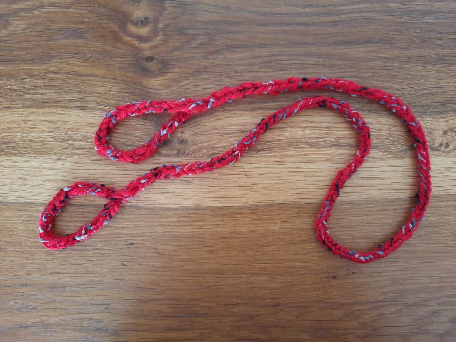 Lucetted strap to carry a yoga mat or blanket