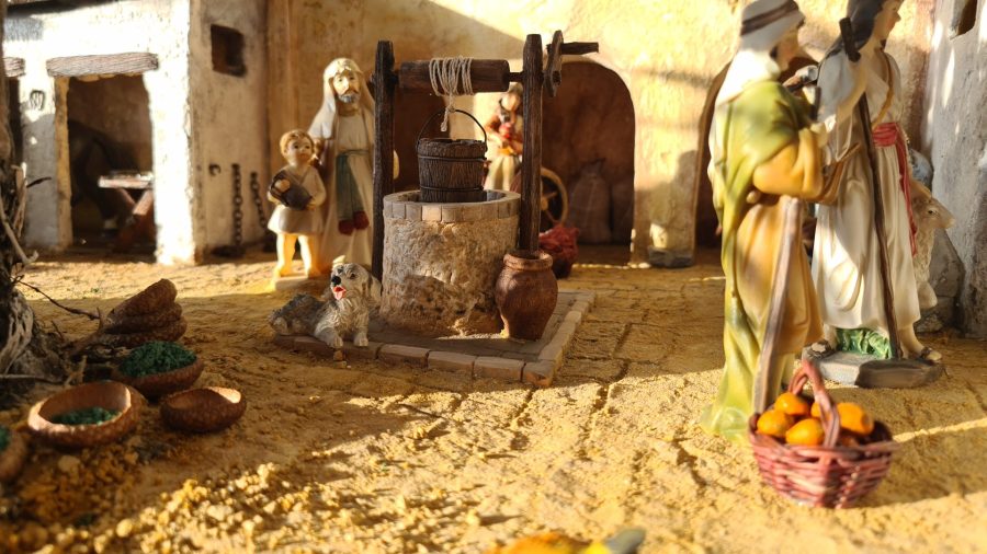 Nativity diorama inside an antique steamer trunk