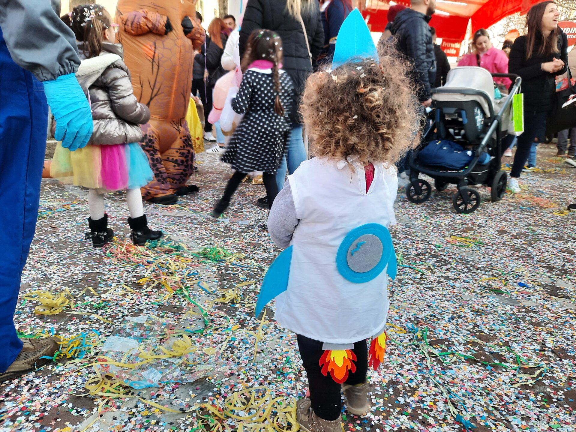 I sewed a rocket costume for my child | #LRCrafts