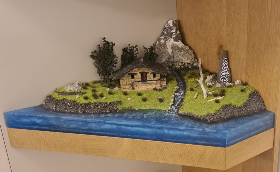 Mountain diorama with real rocks and epoxy resin, dedicated to Celtica Festival