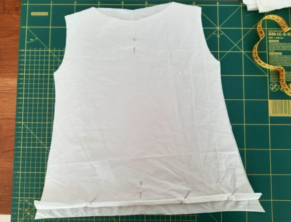 Sewing a rocket costume for my child: making the basic tunic