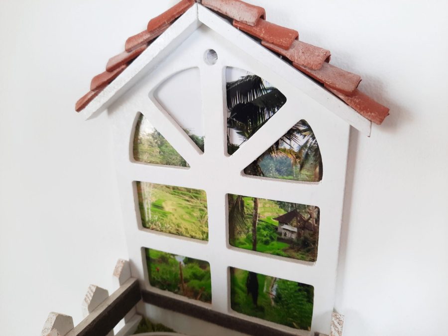 USB charging station in the shape of a window