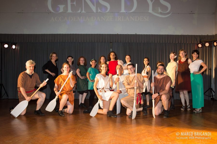 2017 Irish dance recital: the end of the show with the Ulysses dancers. Photo by Marco Brigandi