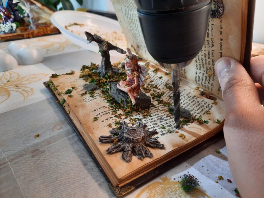 Making a fairy tale book diorama: adding greenery