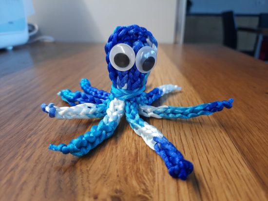 Little toy octopus made with the lucet