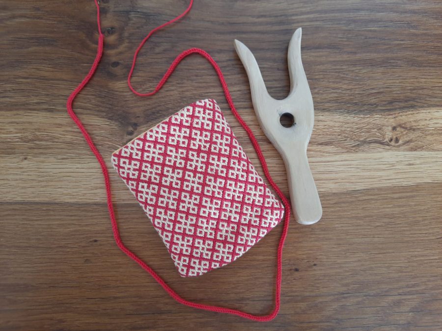 Making a German brick stitch embroidered purse: making the lucet hanging cord