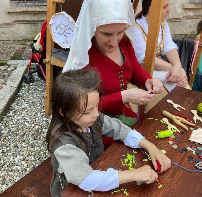 Our lucet workshop during Belgioioso Medievale, 3rd June 2023