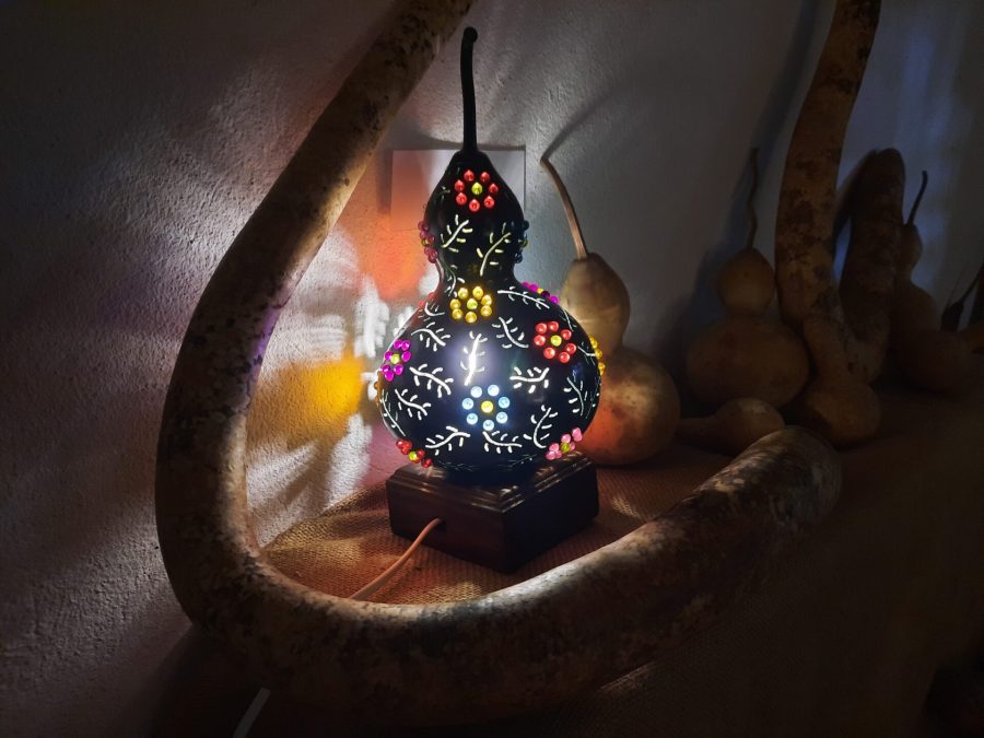 "C'era una zucca", the exhibition of carved pumpkins by Mariangela Faccini and Samuel Macalli, August 2023 at the Castle of Zavattarello (Pavia, Italy)