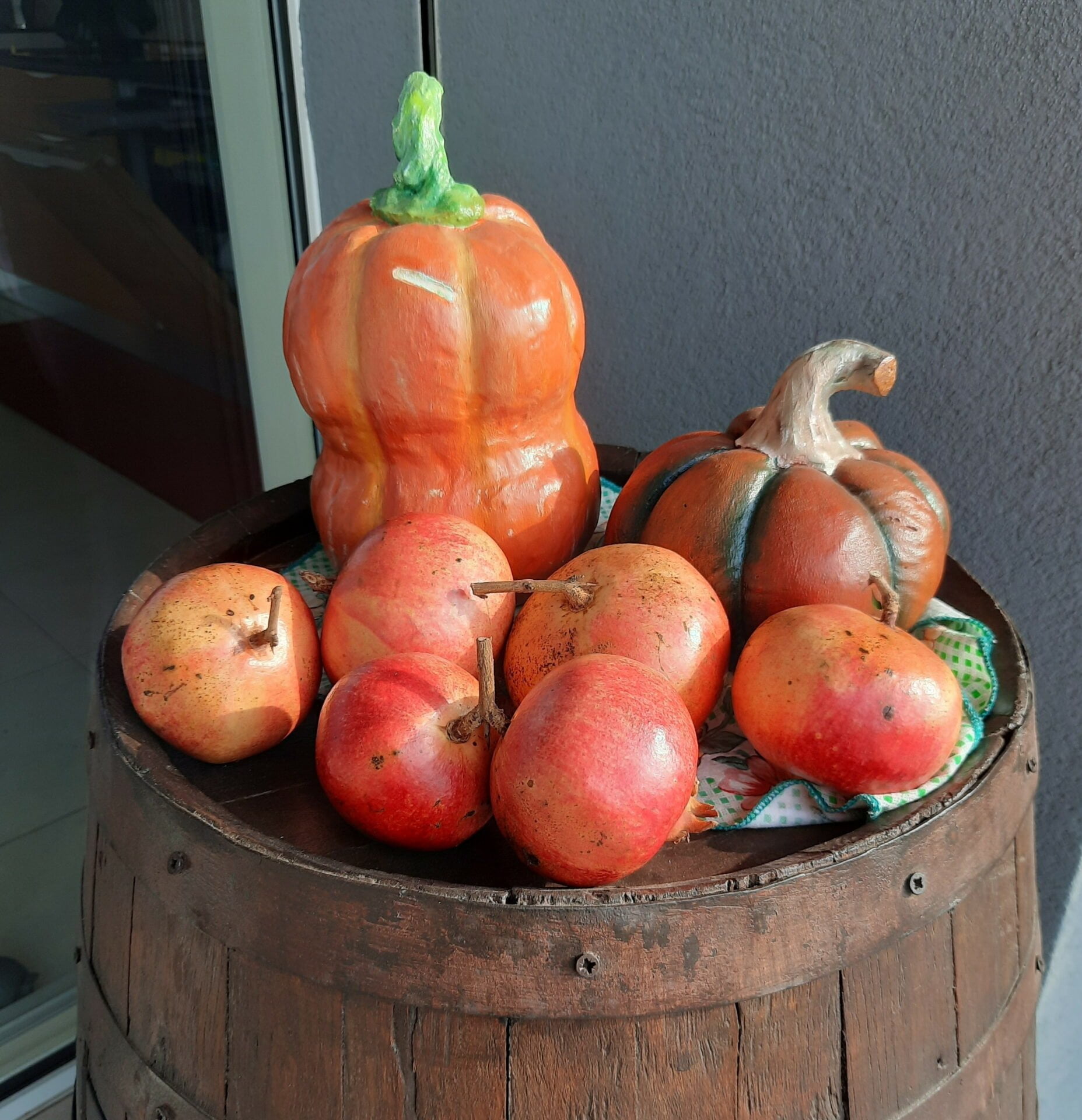 Our Autumn home decorations (Blogtober 2023) | #LRCrafts