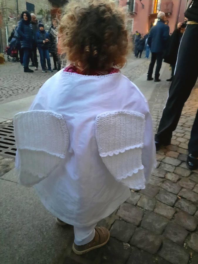 Cherub angel tunic for live Christmas nativity