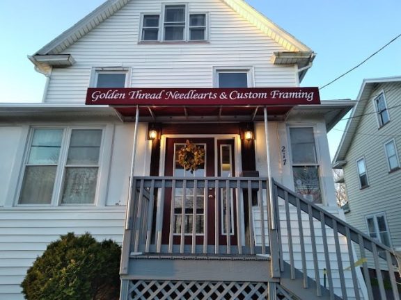 Golden Thread Needlearts & Custom Framing, East Rochester (USA)