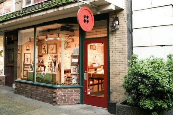 Button and Needlework Boutique, Victoria (Canada)