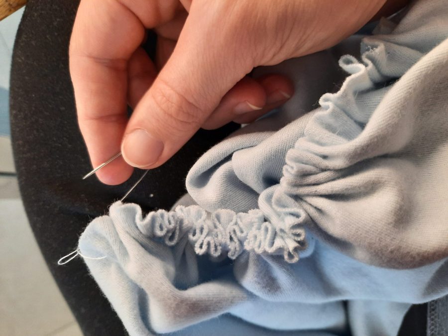 Sewing the skirt for my Alice in Wonderland costume