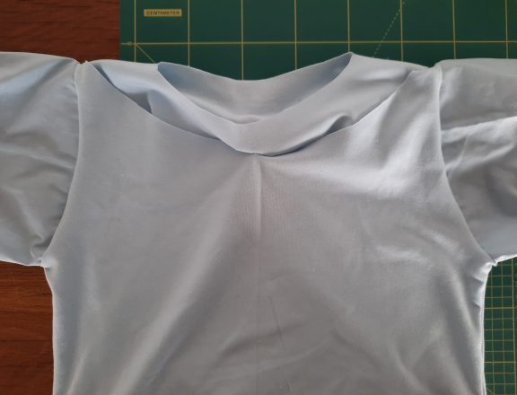 Piecing the neckline for my Alice in Wonderland costume