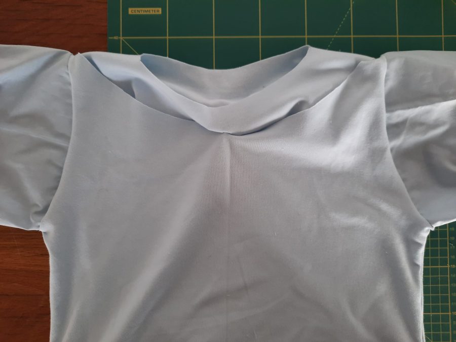 Piecing the neckline for my Alice in Wonderland costume