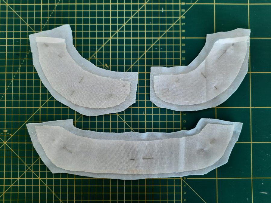 Cutting the collar for my Alice in Wonderland costume