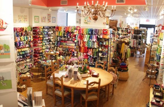 Annie & Company Needlepoint & Knitting, New York (USA)