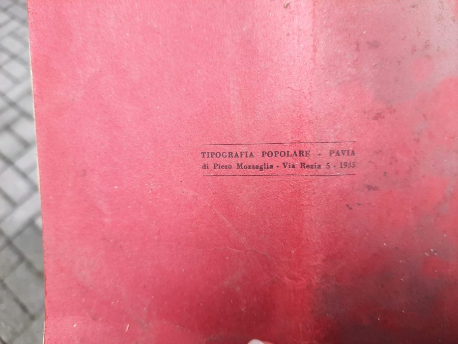 Back of the 1935 manual of our Vesta Dietrich sewing machine, with the year of printing (1935)
