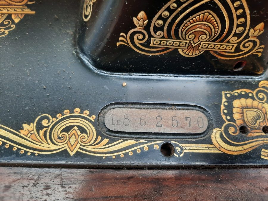 My Vesta Dietrich serial number, with an odd miniature letter "E"