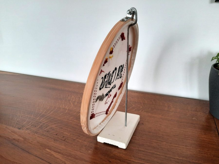 Making a DIY stand to display embroidery hoops