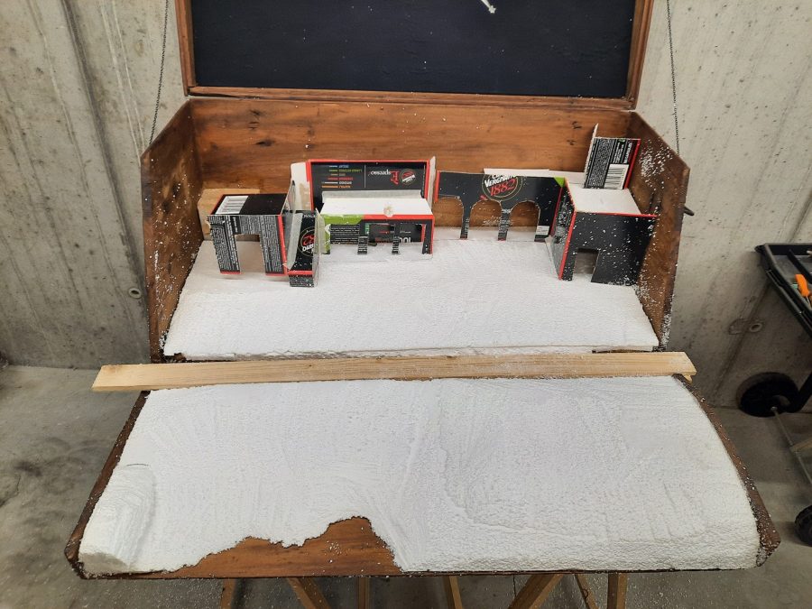 Making the landscape for our Christmas nativity diorama inside the steamer trunk: sculpting the landscape