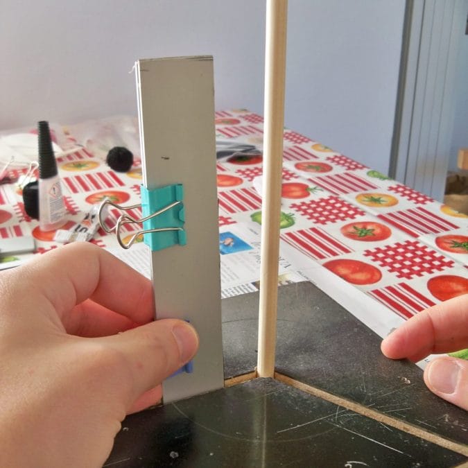 Our custom jig for arrows fletching