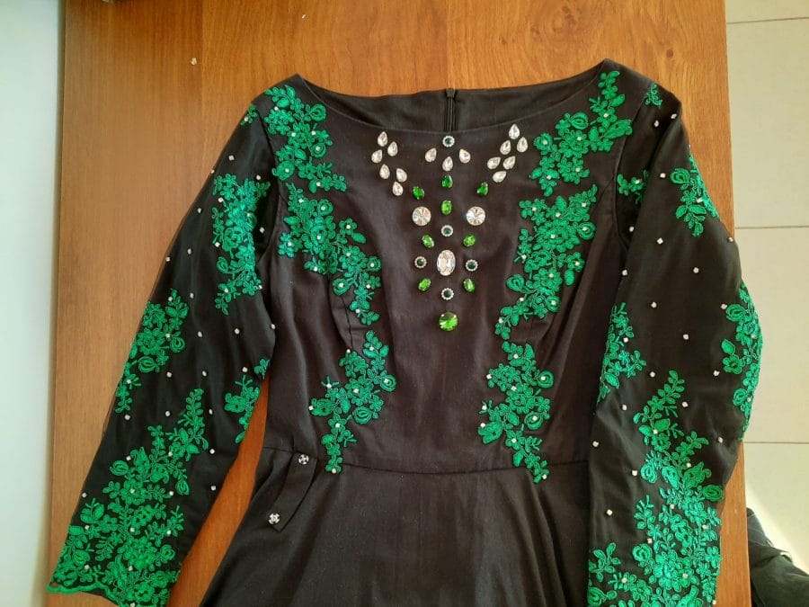 Making my Irish dance Solo dress: the crystal composition on the bodice