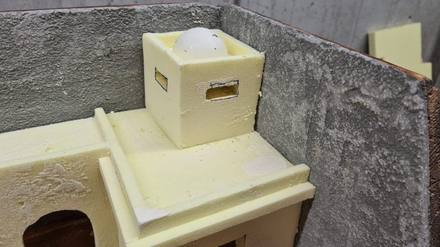 Making a Nativity diorama inside an antique steamer trunk: the domed structure