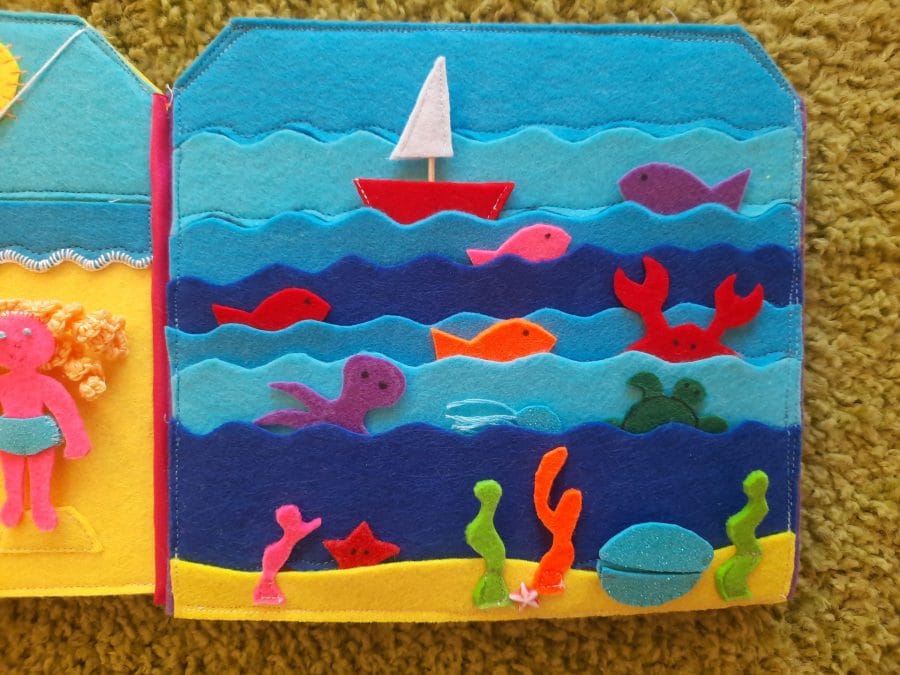 Felt busy book "Train to the seaside"