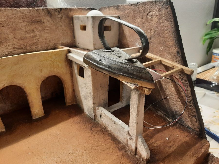 Making a Nativity diorama inside an antique steamer trunk: making the roof for the stable