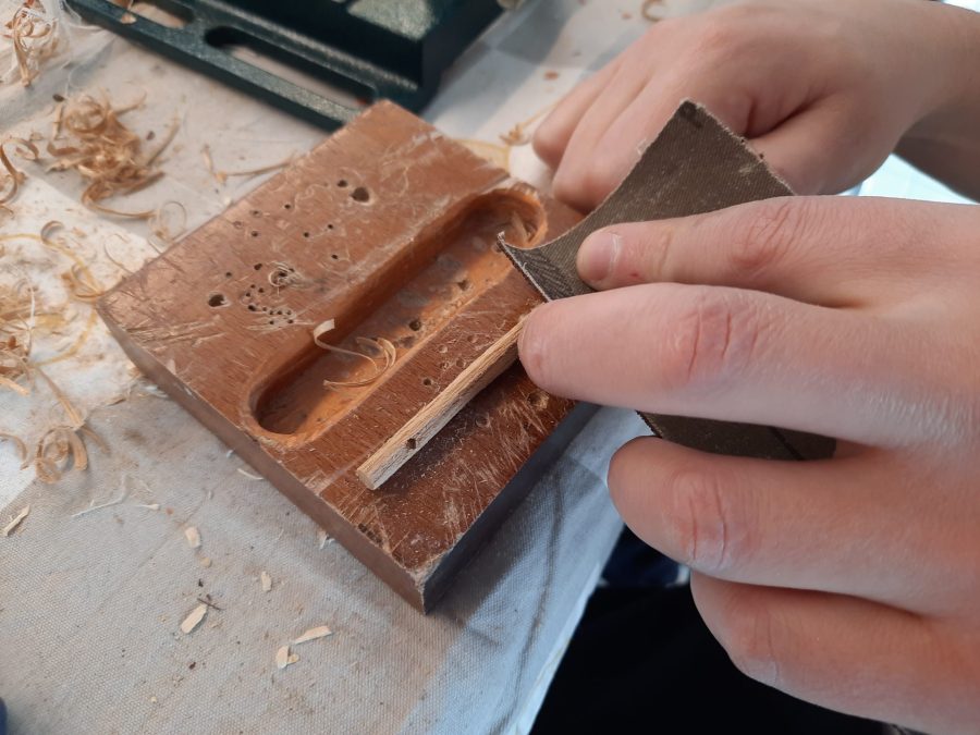 Making a Nativity diorama inside an antique steamer trunk: mounting the well