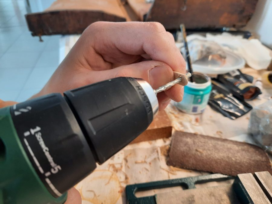 Making a Nativity diorama inside an antique steamer trunk: mounting the well