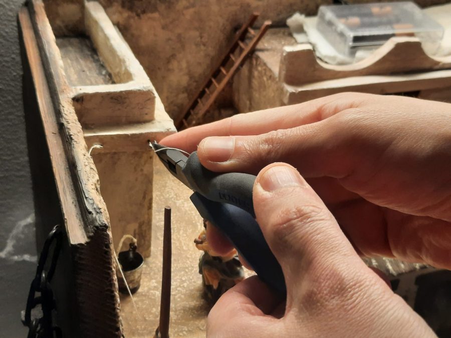 Making a Nativity diorama inside an antique steamer trunk: the domestic balcony