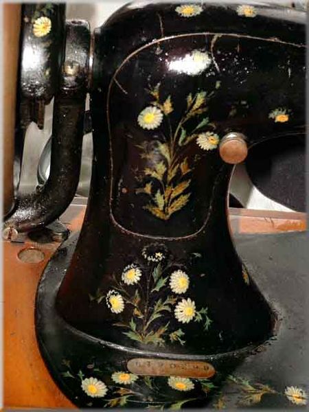 Singer decal set Painted Daisies