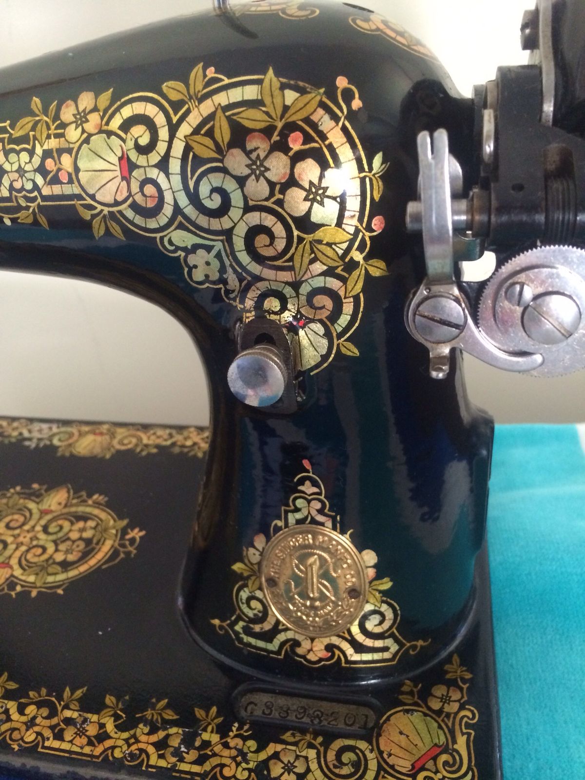 Singer decal set Tiffany (or Gingerbread)
