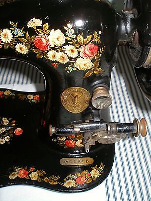 Singer decal set Painted Roses and Daisies (Flowers)