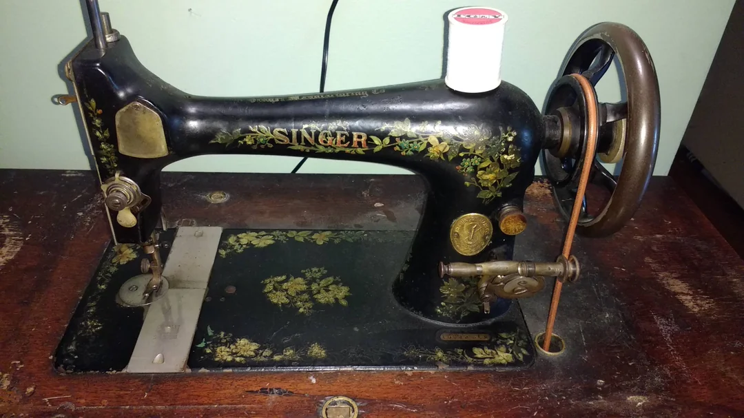 Singer decal set Dogwood