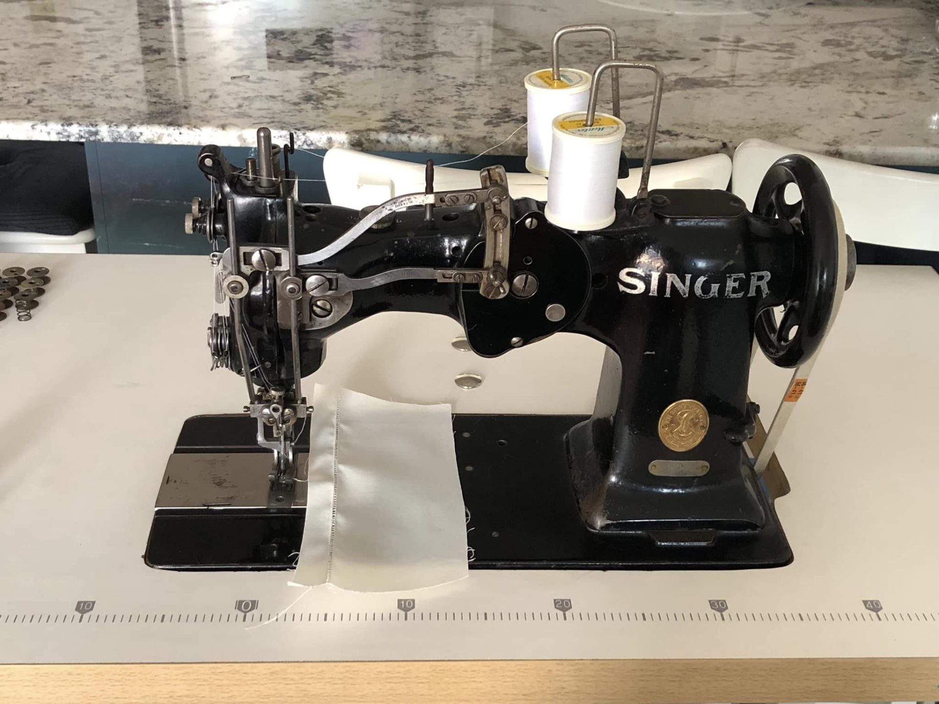 Singer 72