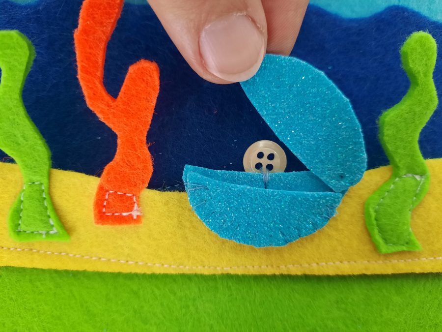 Making our felt bus book: the sea floor