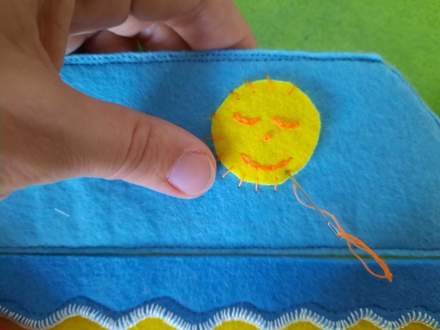 Making our felt bus book: the beach scene