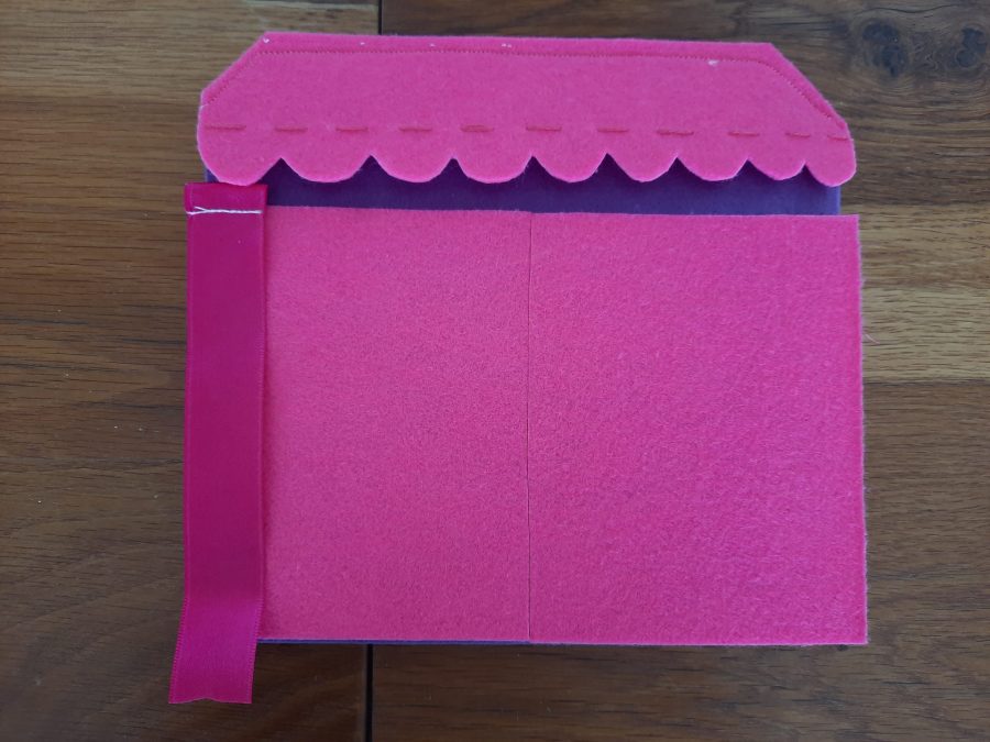 Making our felt bus book: the outside of the ice cream shop