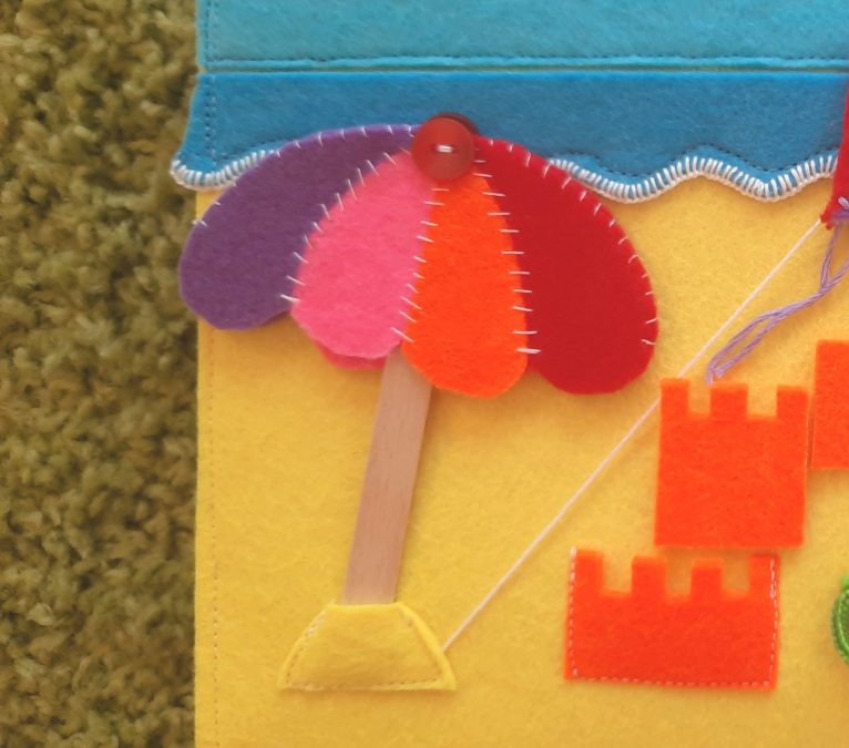 Making our felt bus book: the beach scene