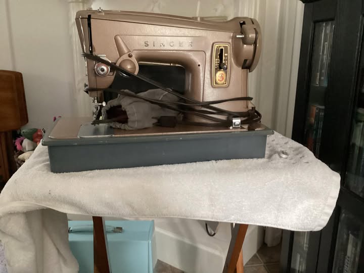 Singer 329
