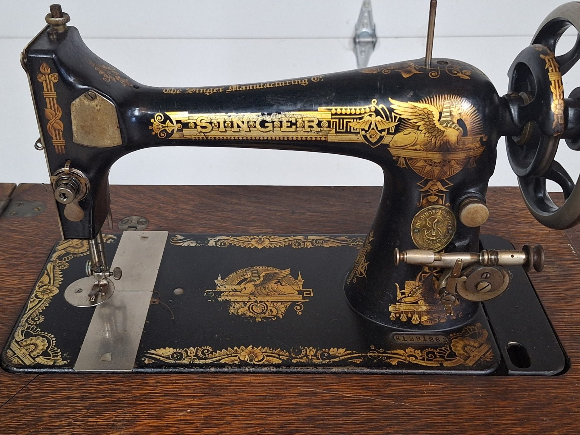 Singer decal set Sphinx (or Memphis)