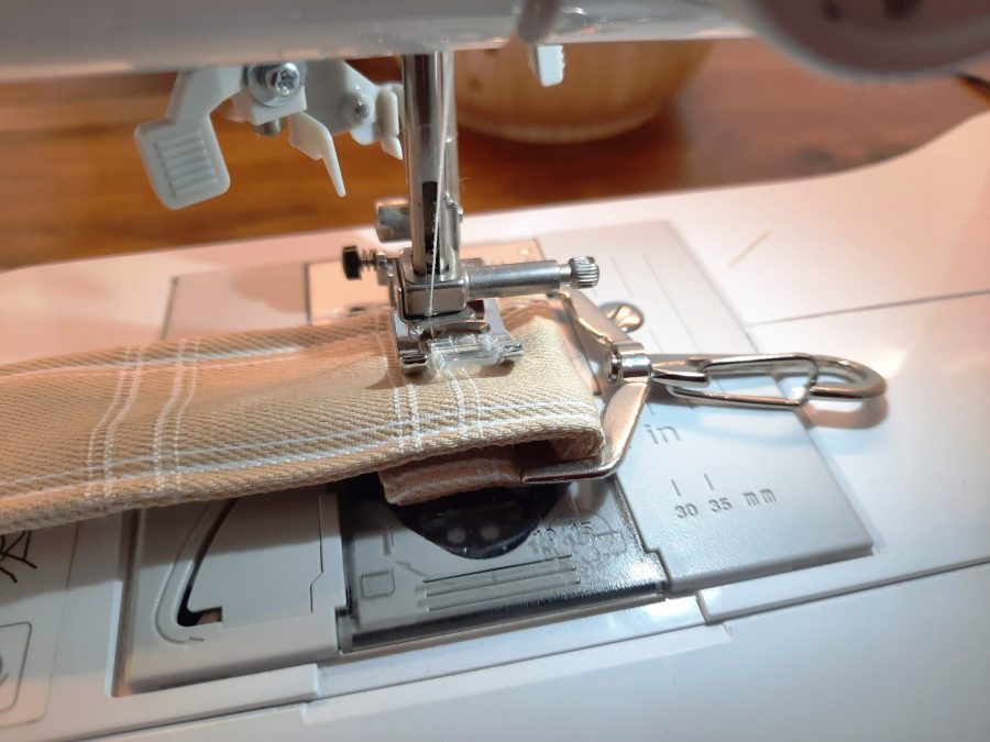 Constructing the shoulder strap for my bodhran bag